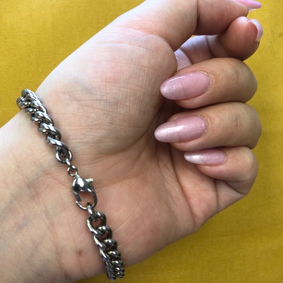 Chanel Bracelet - Picture 9 of 11